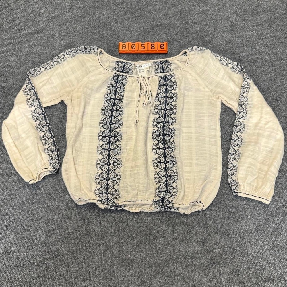 Max studio 100% cotton Cream & Navy Blue embroidered blouse, Size Small